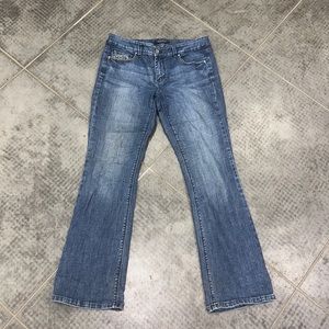 White House Black Market Boot Leg Embroidered Rhinestone Accent Jeans 6 Short